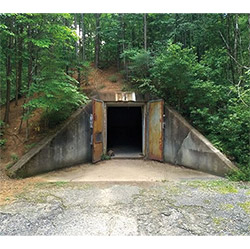 Lipson, Evan: Echo Chamber (Public Eyesore ) Lipson, Evan: Echo Chamber (Public Eyesore )